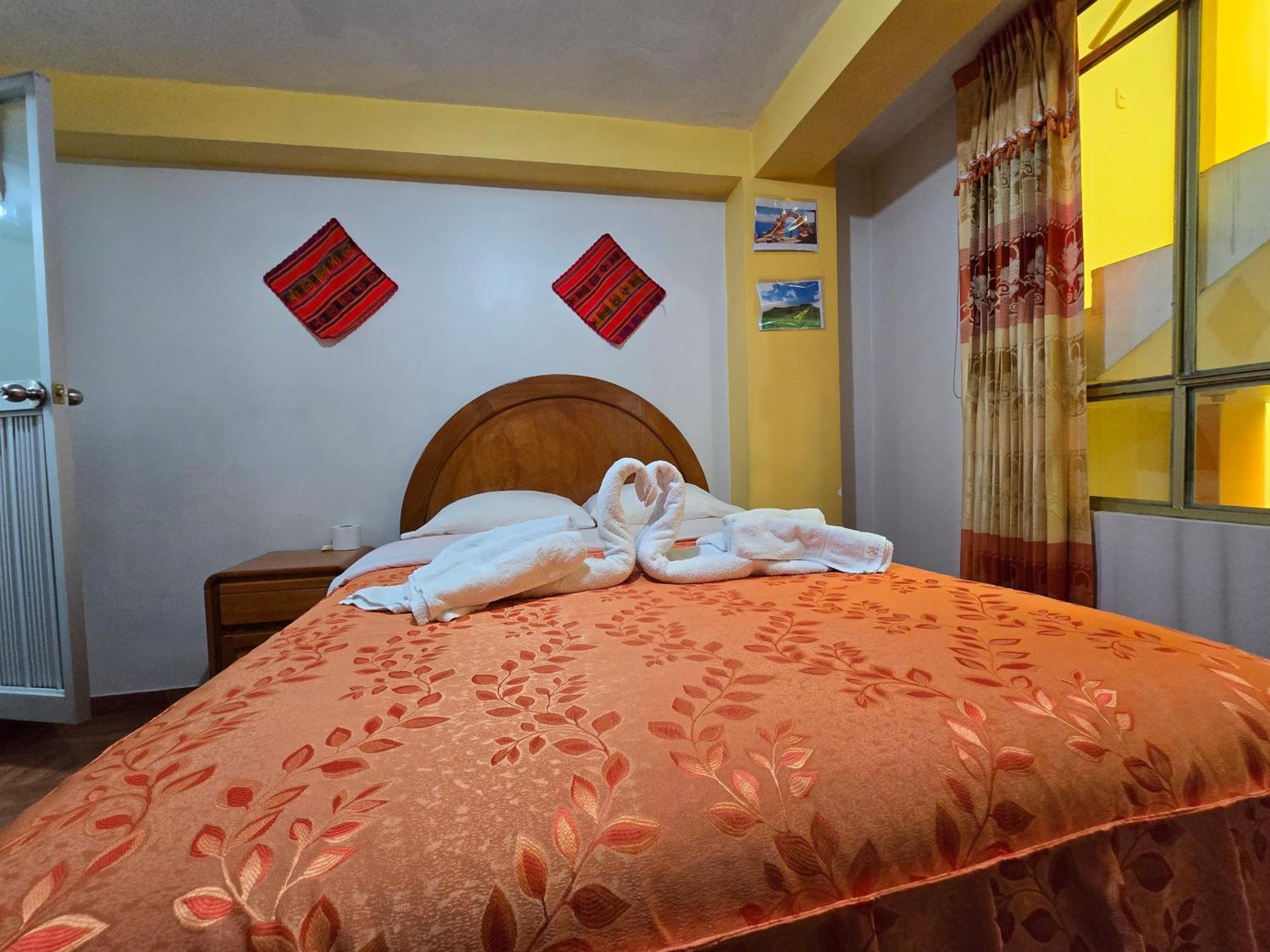 Hostal Acuarius ปูโน ภายนอก รูปภาพ