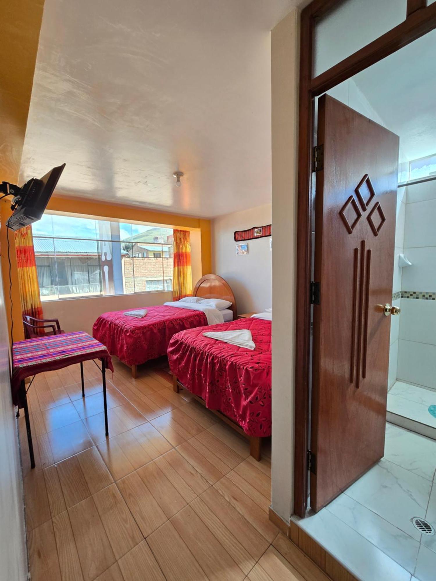 Hostal Acuarius ปูโน ภายนอก รูปภาพ