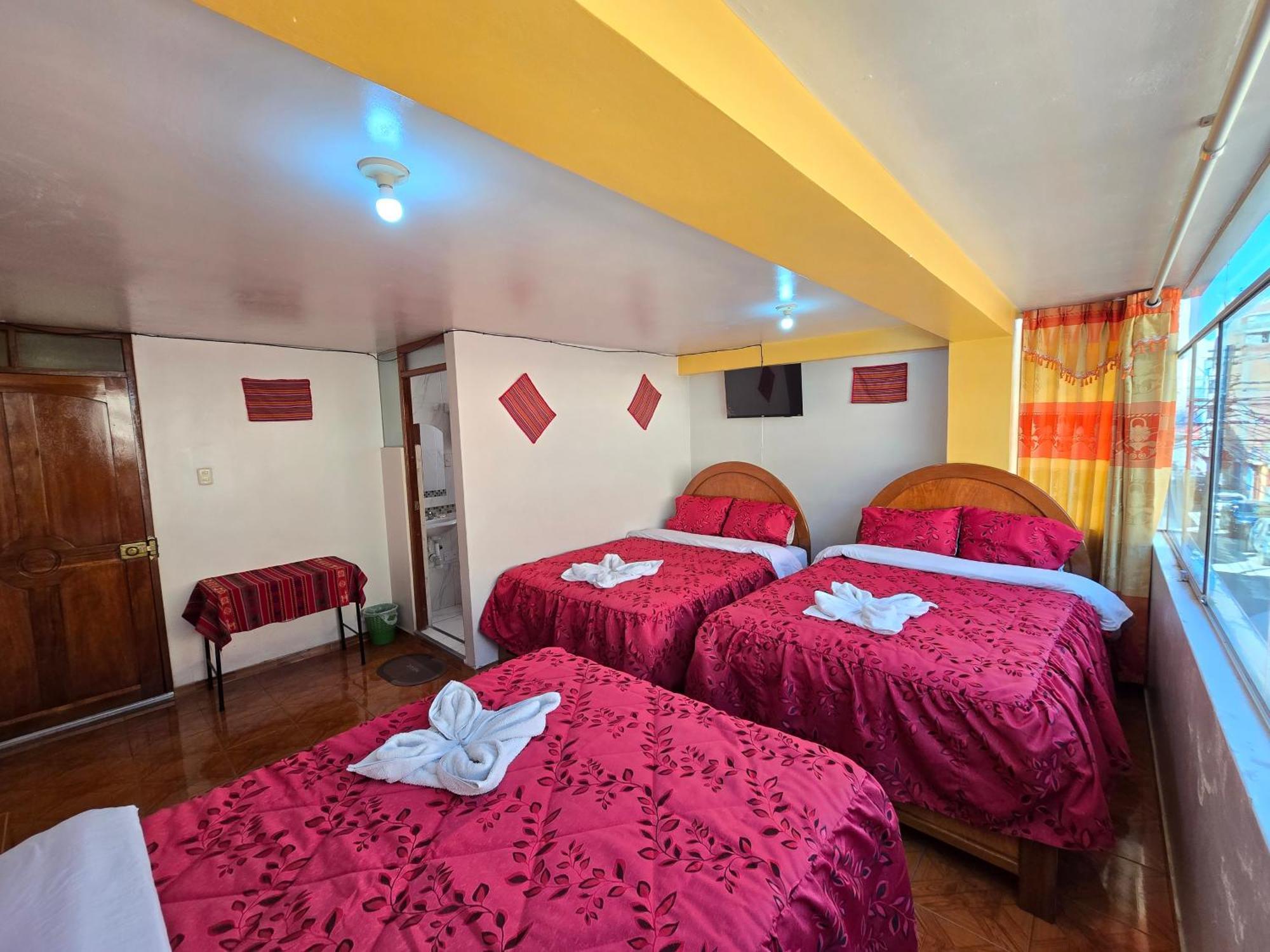 Hostal Acuarius ปูโน ภายนอก รูปภาพ