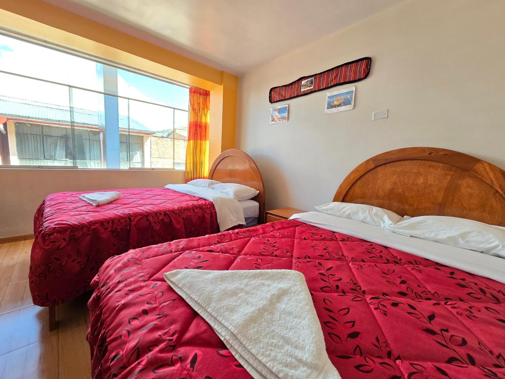 Hostal Acuarius ปูโน ภายนอก รูปภาพ